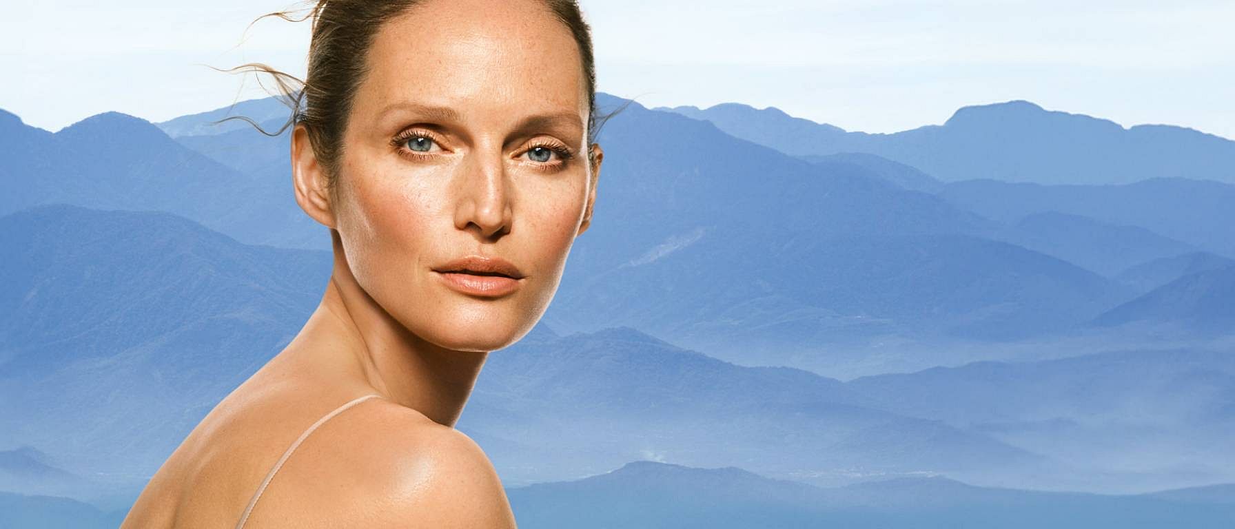 woman and mountains